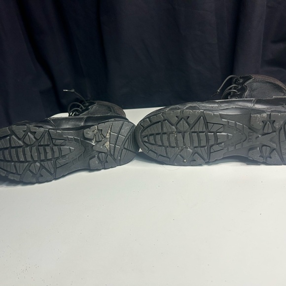 Magnum Black Combat Boots main image 4